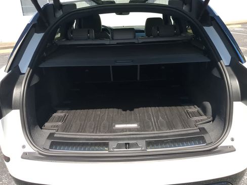 New 2026 Land Rover Range Rover Velar Belgravia AWD/4WD image 36
