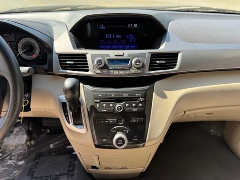 Used 2012 Honda Odyssey EX image 25