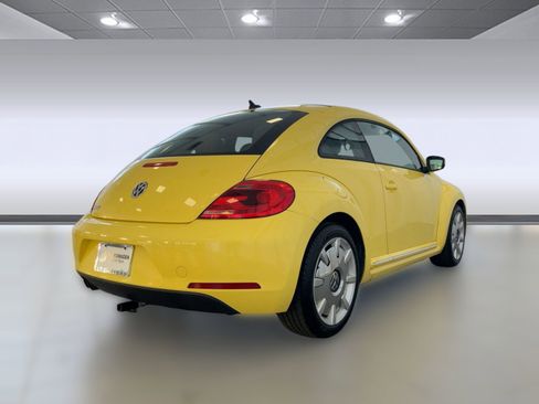 Used 2013 Volkswagen Beetle 2.5 image 9