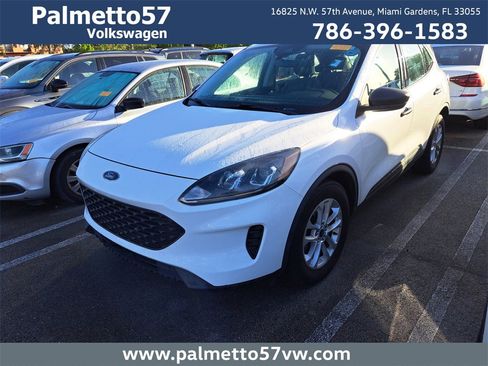 Used 2021 Ford Escape S image 1