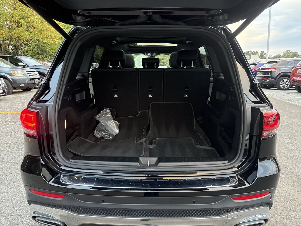 Used 2023 Mercedes-Benz GLB 250 4MATIC w/ AMG Line image 21