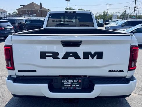 Used 2025 RAM 3500 Big Horn AWD/4WD image 6