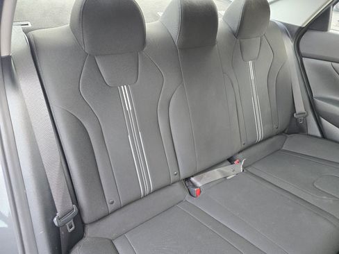 Used 2022 Hyundai Elantra SEL w/ Convenience Package image 25