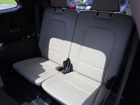 Used 2014 Hyundai Santa Fe Limited FWD image 13