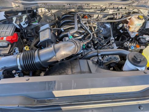 Used 2024 Ford F250 XL w/ XL Chrome Package image 38