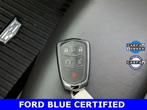 Used 2022 Cadillac XT6 Premium Luxury w/ Technology Package image 37