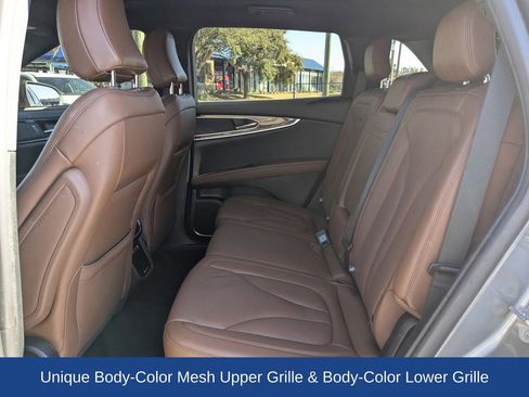 Used 2023 Lincoln Nautilus Reserve w/ Monochromatic Package image 14