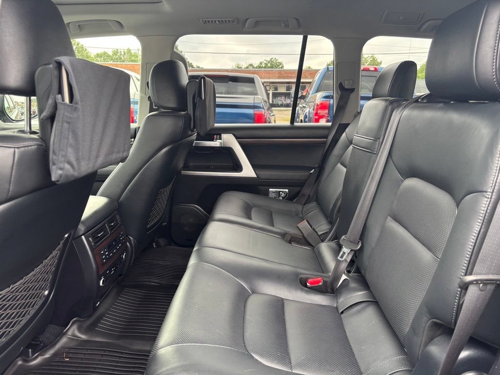 Used 2017 Toyota Land Cruiser AWD/4WD image 21