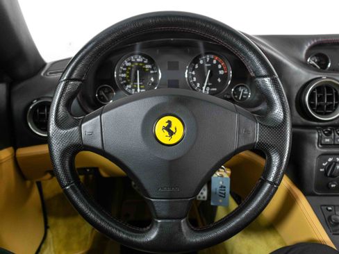 Used 2001 Ferrari 550 Maranello Coupe image 19