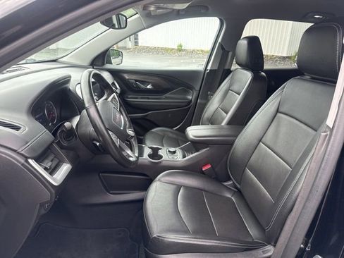 Used 2024 GMC Terrain SLT AWD/4WD image 11