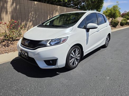 Used 2016 Honda Fit EX image 16