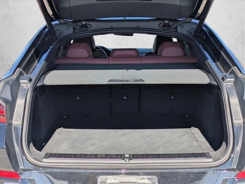 Used 2022 BMW X6 xDrive40i w/ Premium Package image 7