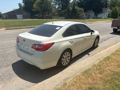 Used 2016 Subaru Legacy 2.5i Premium AWD/4WD image 6