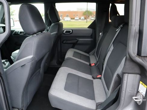 Used 2021 Ford Bronco Big Bend w/ Sasquatch Package image 26