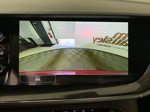 Certified 2023 Buick Envision Essence image 17