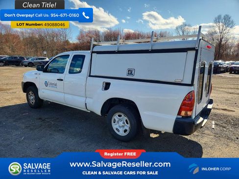 Used 2015 Toyota Tacoma 2WD Access Cab image 3