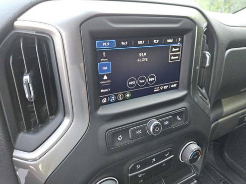 Used 2024 Chevrolet Silverado 1500 W/T w/ Trailering Package AWD/4WD image 22