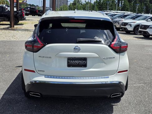 Used 2022 Nissan Murano Platinum FWD image 4