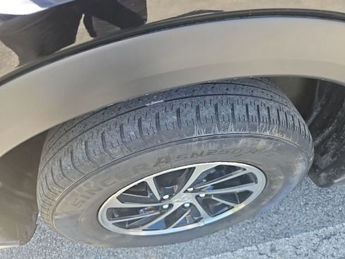 Used 2024 Mitsubishi Eclipse Cross ES AWD/4WD image 7