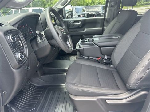 Used 2024 GMC Sierra 2500 Pro image 8