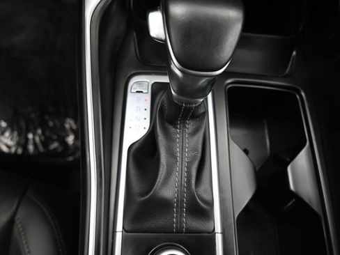 Used 2023 Kia Sorento S w/ Panoramic Sunroof Package FWD image 22