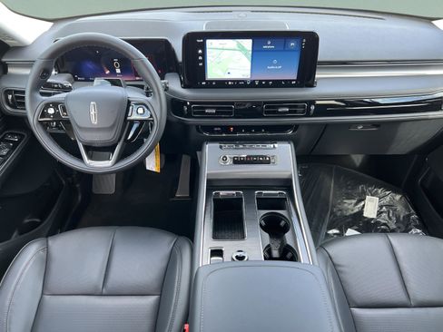 New 2026 Lincoln Aviator 2WD image 11