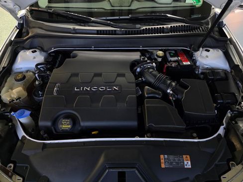 Used 2013 Lincoln MKZ FWD image 47
