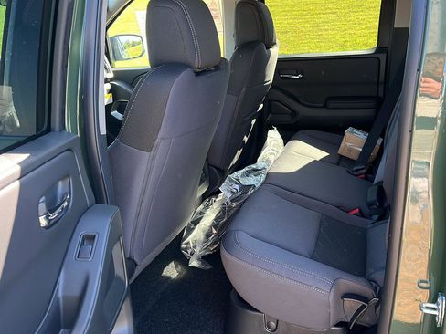 New 2026 Nissan Frontier SV w/ SV Convenience Package RWD image 11
