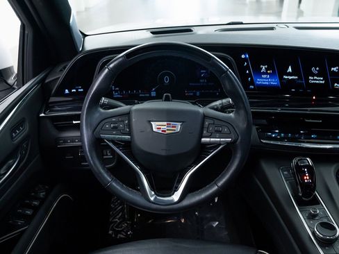 Used 2022 Cadillac Escalade ESV Sport w/ Touring Package image 12