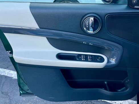 Used 2019 MINI Cooper Countryman S w/ Signature Upholstery Package image 33