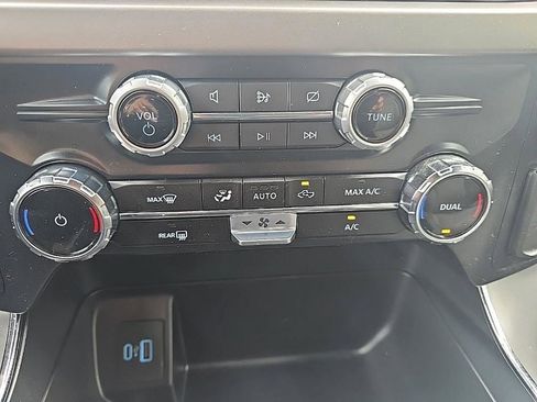 Used 2024 Ford F150 XLT w/ Mobile Office Package image 23