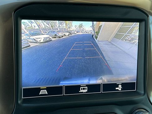 Used 2022 Chevrolet Silverado 1500 High Country w/ LPO, Dark Essentials Package AWD/4WD image 20