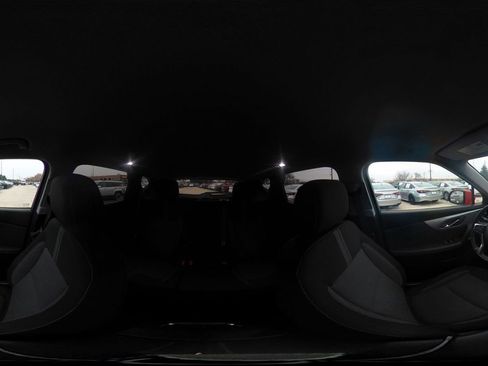 Used 2025 Chevrolet Blazer LT image 41