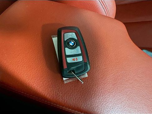 Used 2016 BMW 340i xDrive Sedan w/ Driver Assistance Package image 40