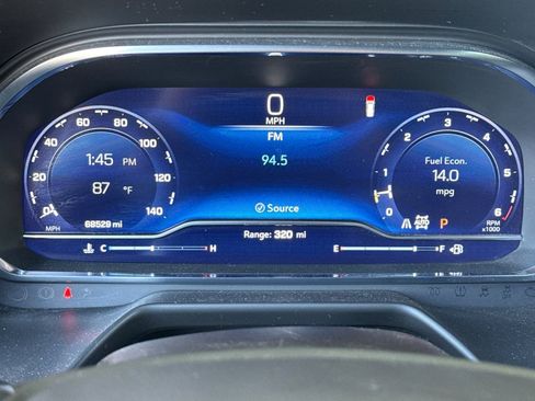 Used 2024 Chevrolet Suburban LT image 38