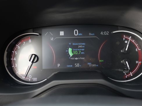 Certified 2025 Toyota RAV4 XLE FWD image 27
