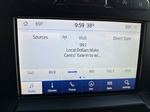 Used 2020 Ford F150 Lariat image 17