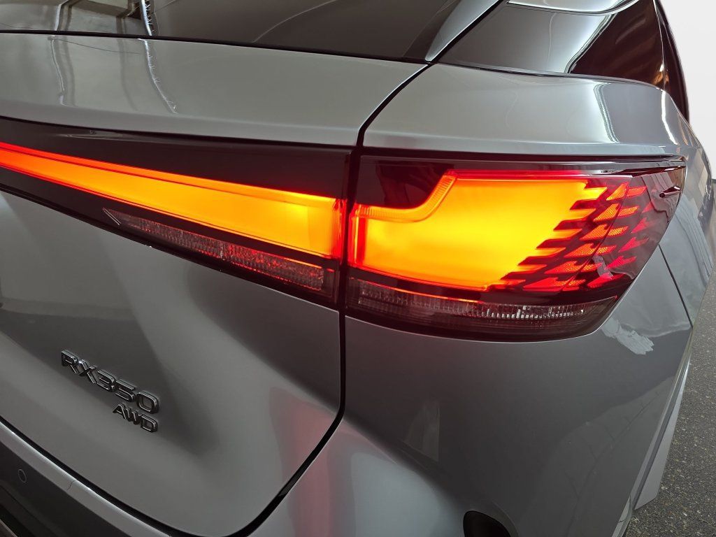 Certified 2025 Lexus RX 350 Premium w/ Convenience Package AWD/4WD image 31