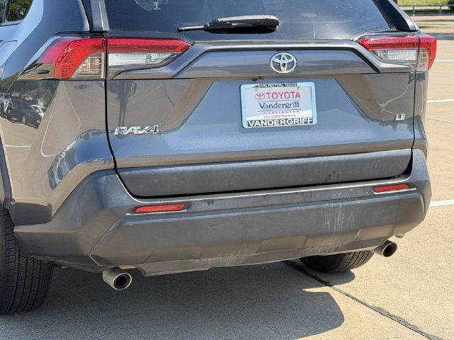Used 2019 Toyota RAV4 LE w/ All Weather Liner Package FWD image 6
