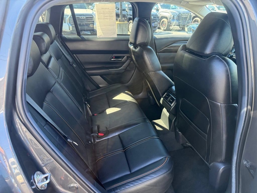 Used 2025 MAZDA CX-50 AWD 2.5 S w/ Cargo Package image 19