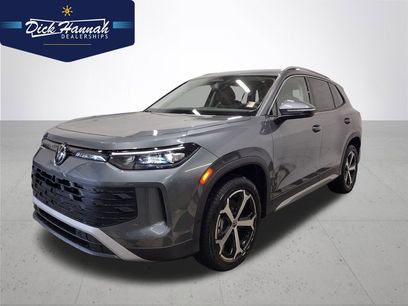 New 2026 Volkswagen Tiguan SE