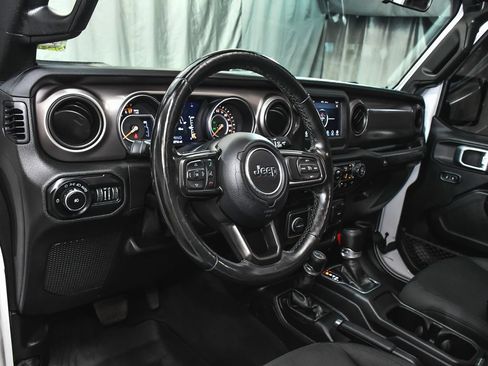 Used 2020 Jeep Wrangler Unlimited Sport AWD/4WD image 17