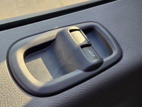 Used 2022 Ford E-Transit Medium Roof w/ Load Area Protection Package image 11