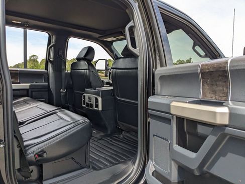 Used 2022 Ford F250 Lariat w/ Lariat Ultimate Package image 51