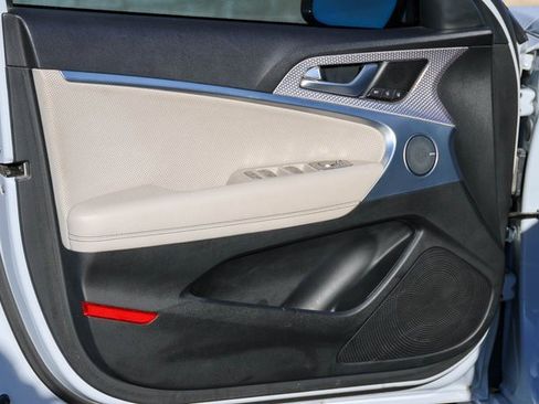 Used 2023 Genesis G70 2.0T w/ Sport Prestige Package image 9