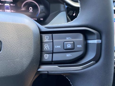 New 2026 Jeep Cherokee Limited AWD/4WD image 15