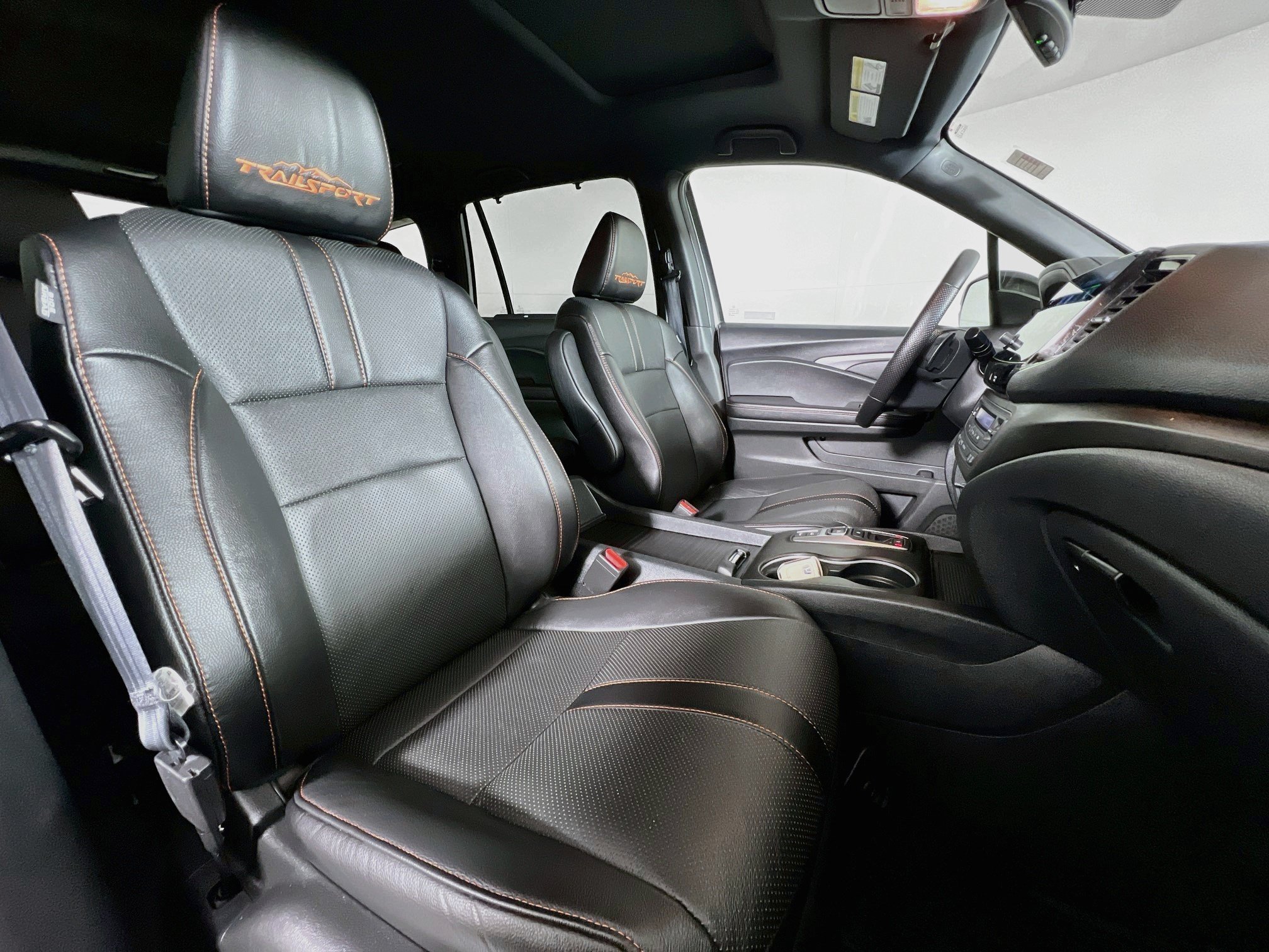 Used 2023 Honda Passport TrailSport image 25