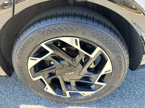 Used 2024 Kia Sportage SX image 20