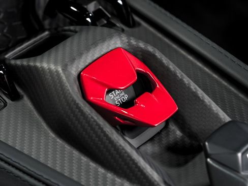 Used 2024 Lamborghini Revuelto image 28