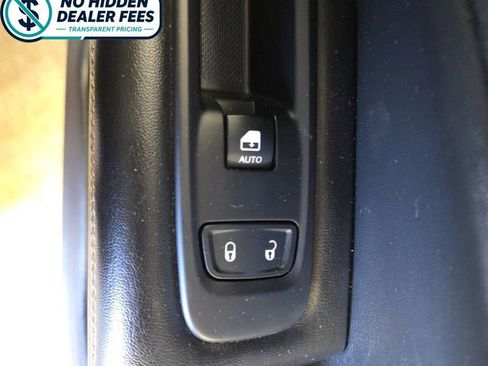 Used 2021 Jeep Compass Latitude AWD/4WD image 22